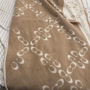 Coach Tan Reversible Signature Cape